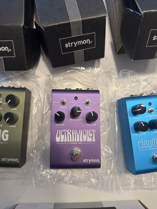 Strymon (delay, vibe, reverb)