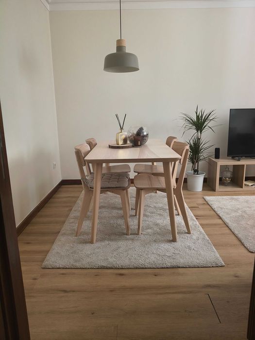 Arrendo quarto em apartamento T2