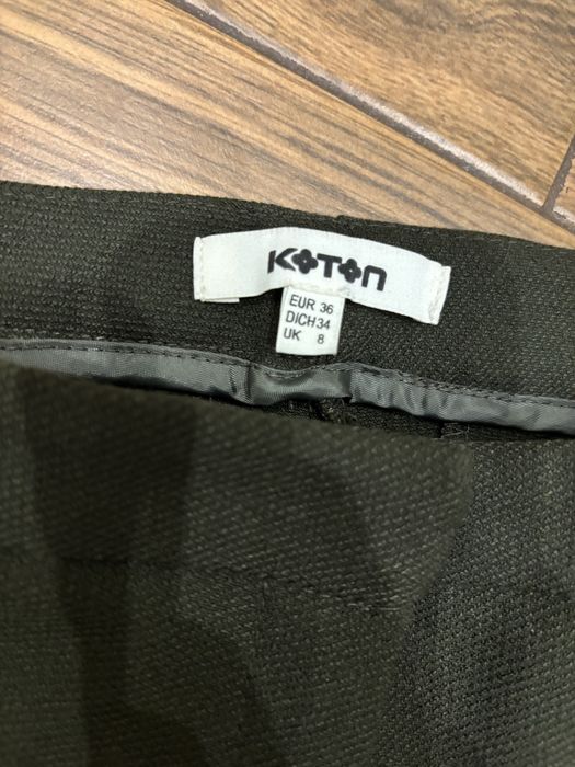 Spodnie rybaczki khaki ciemnozielony  Koton rozm. 36