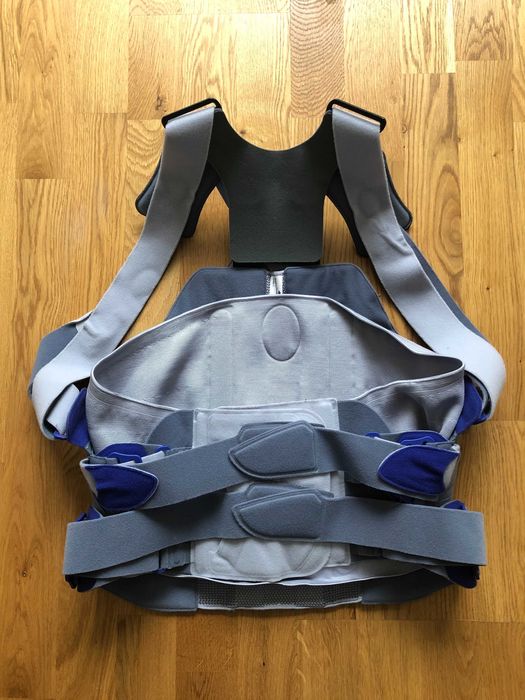 Корсет поясничный Bauerfeind Softec Dorso, корректор позвоночника