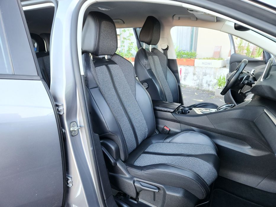 Peugeot 5008 1.6 HDI Auto Nacional  179 MIL KMS