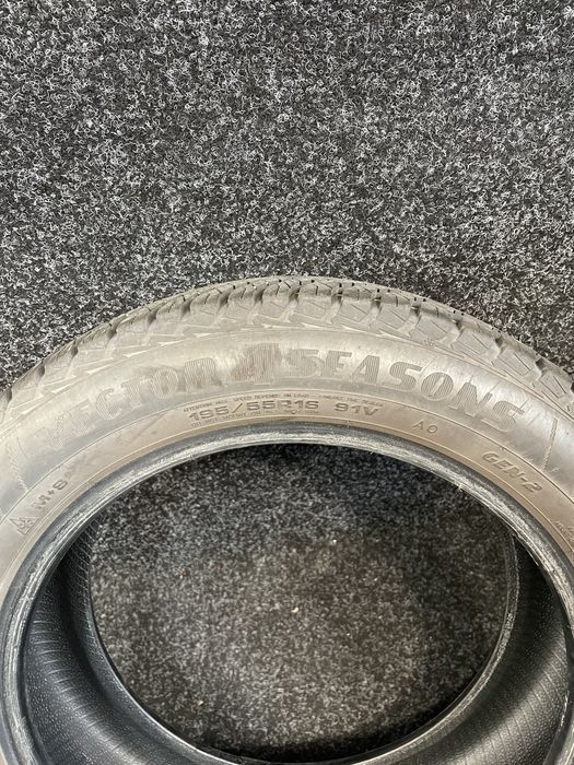 Продам Б/У шини Good Year 195/55R16 Vector 4 Seasons