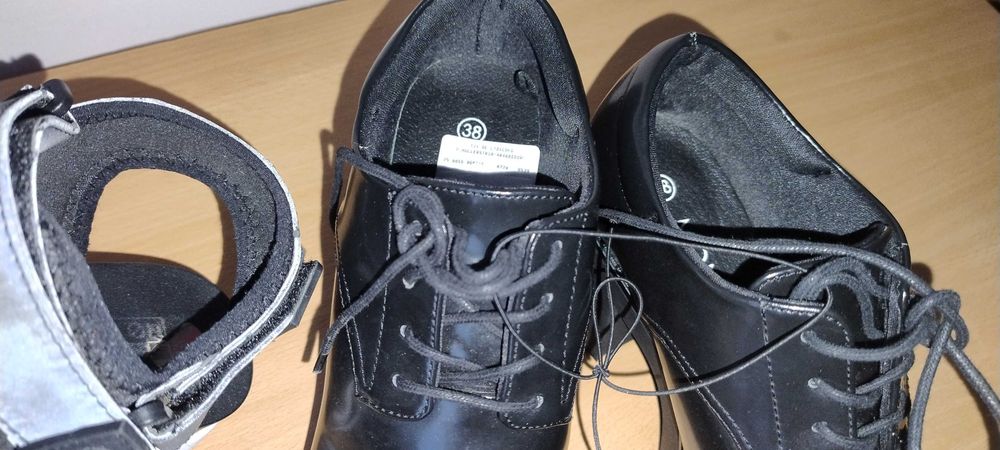 Nowe pantofle platformy MONKI i sandały żelowe 38