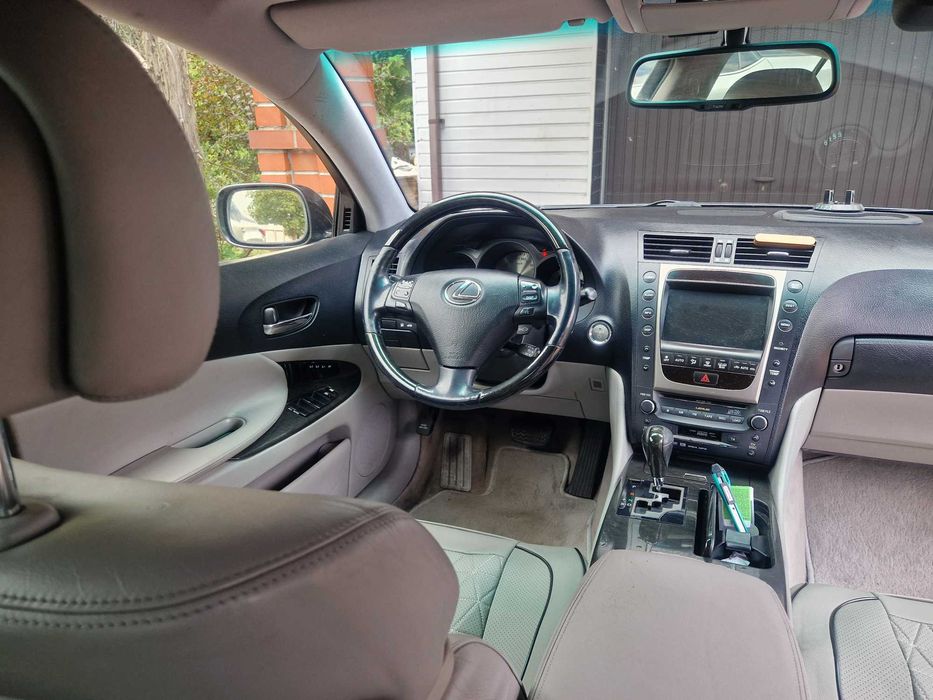 Sprzedam samochod Lexus Gs450h