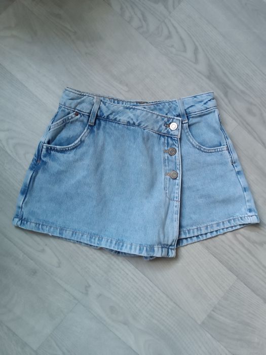 Джинсовые юбка шорты Zara .