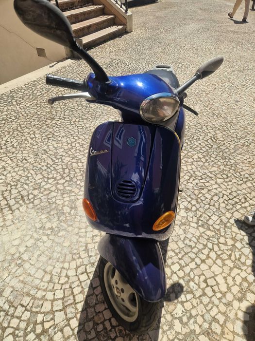Vendo/Troco Vespa ET2 50cc - Motor Totalmente Revisto (1.200€)
