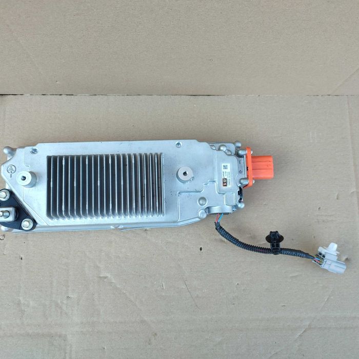 Toyota Rav 4 V Lexus 19- falownik przetwornica napięcia moduł DC