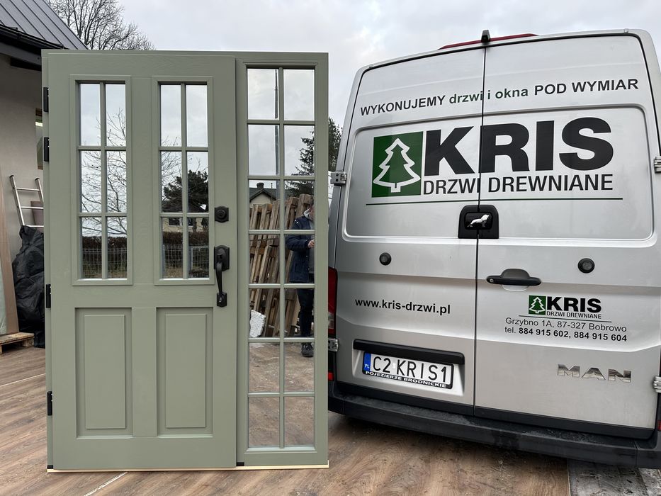 Drzwi zewnętrzne drewniane z doświetlem Klamka SCHLAGE na każdy wymiar