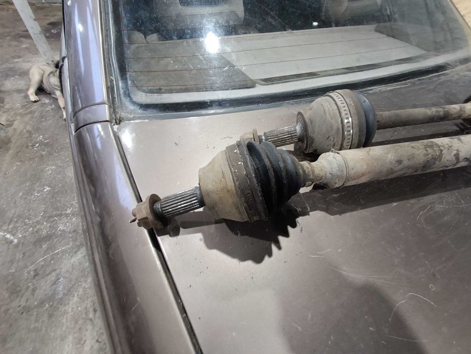 Полуось Форд Фиеста МК3 Приводные Валы Ford Fiesta мк3