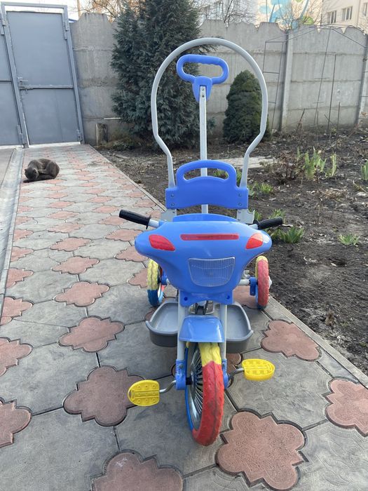 Продам дитячий велосипед
