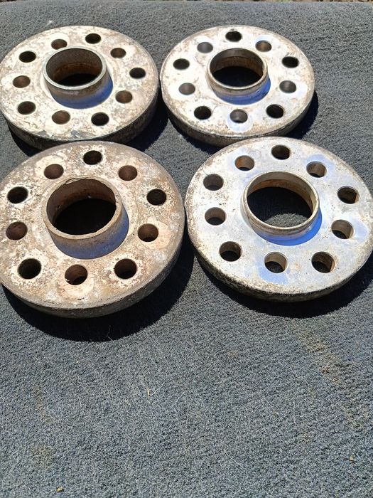 Поставки виліт коліс Audi