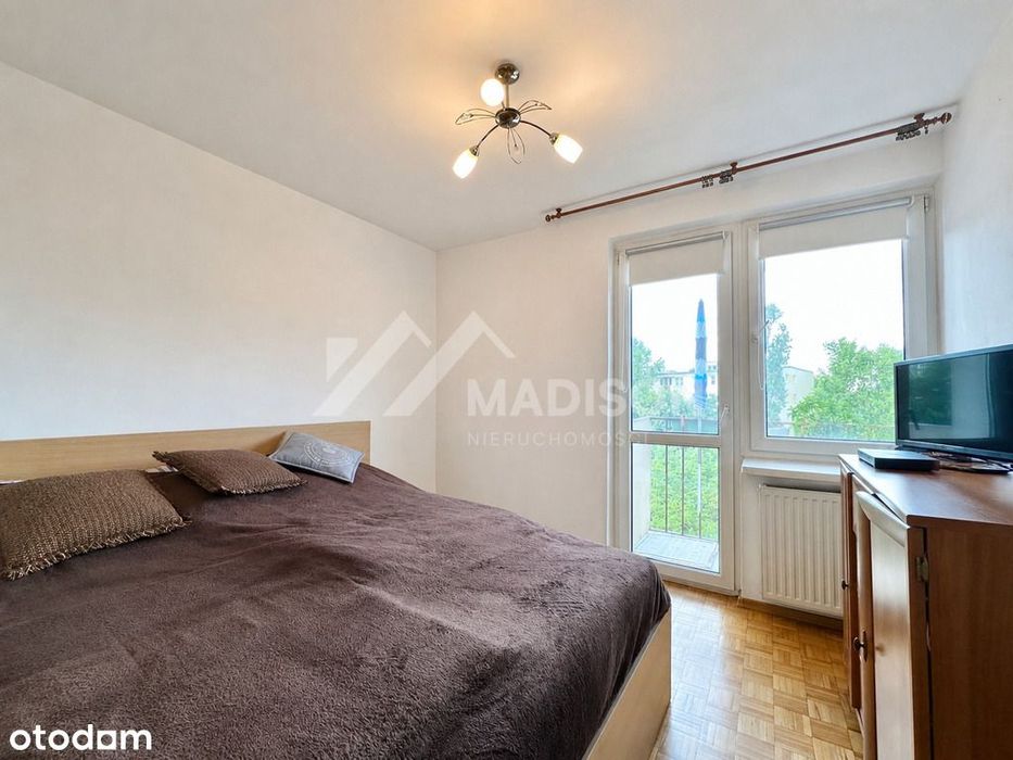 44 m | 3 pokoje + kuchnia | balkon | od już - Więcej