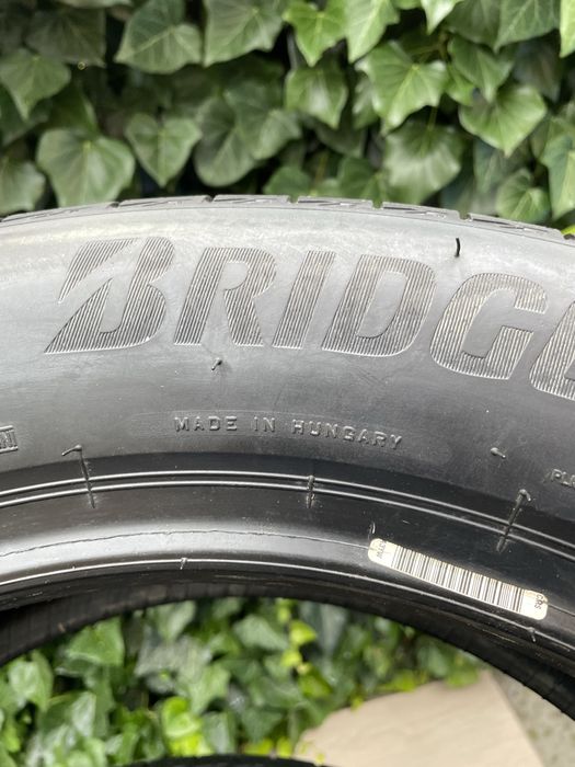 205/60 R17 Bridgestone Turanza T005 *