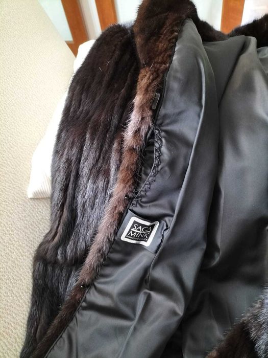 Casaco vison. Novo! Excelente qualidade e uma ótima prenda de Natal.