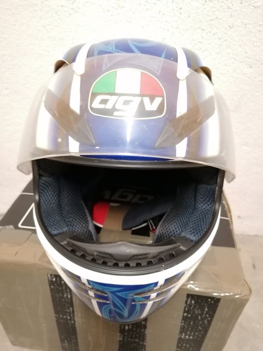 Capacete AGV Tamanho M, Muito Bom Estado!