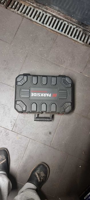 Klucz udarowy akumulatorowy 1/2" 1898Nm 20V bezszczotkowy