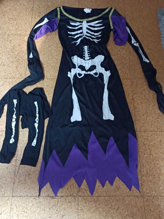 Witch Costume for Ages 7–9, Halloween / Carnival