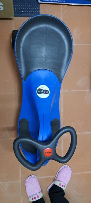 Carro de brincar marca Popo