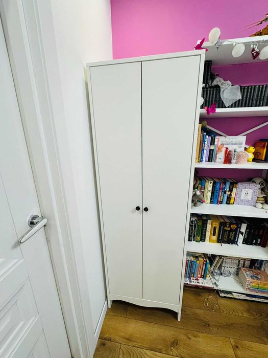 Набір з трьох шаф в дитячу кімнату