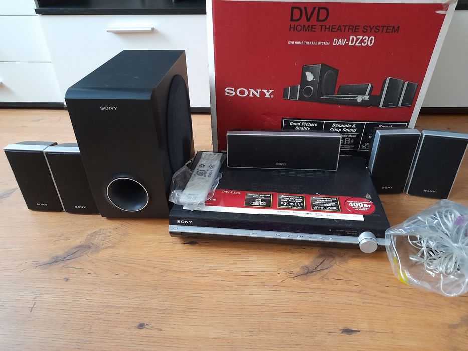 Домашний кинотеатр SONY DAV -DZ30