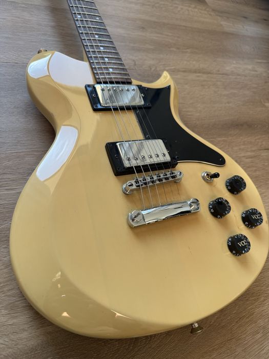 Guitarra Washburn WI-64