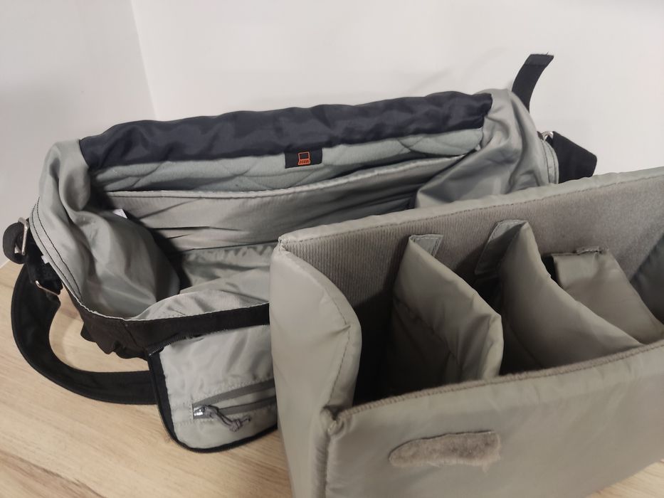 Mala fotografia Lowepro Urban Reporter 350