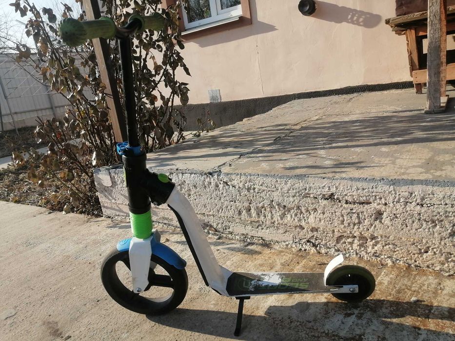 Трансформер самокат біговел велобіг 2 в 1 Scoot & Ride. Австрія.