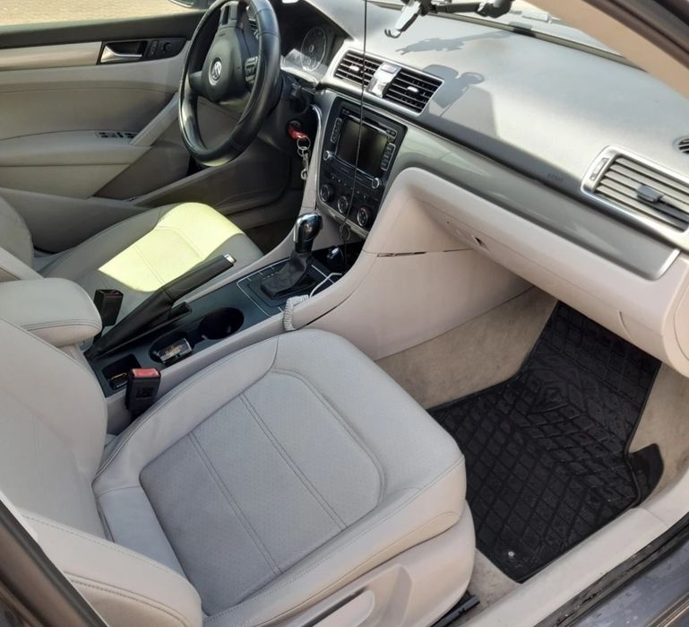 Продам авто Volkswagen Passat 2014 B7
1.8 газ/бензин 
1VWAS7A