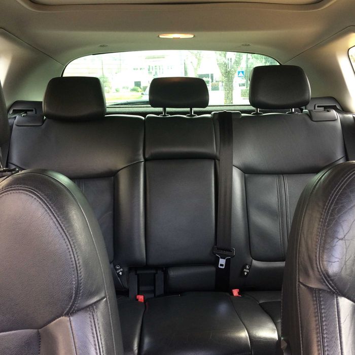 Peugeot 3008  com teto panorâmico, em bom estado de conservação