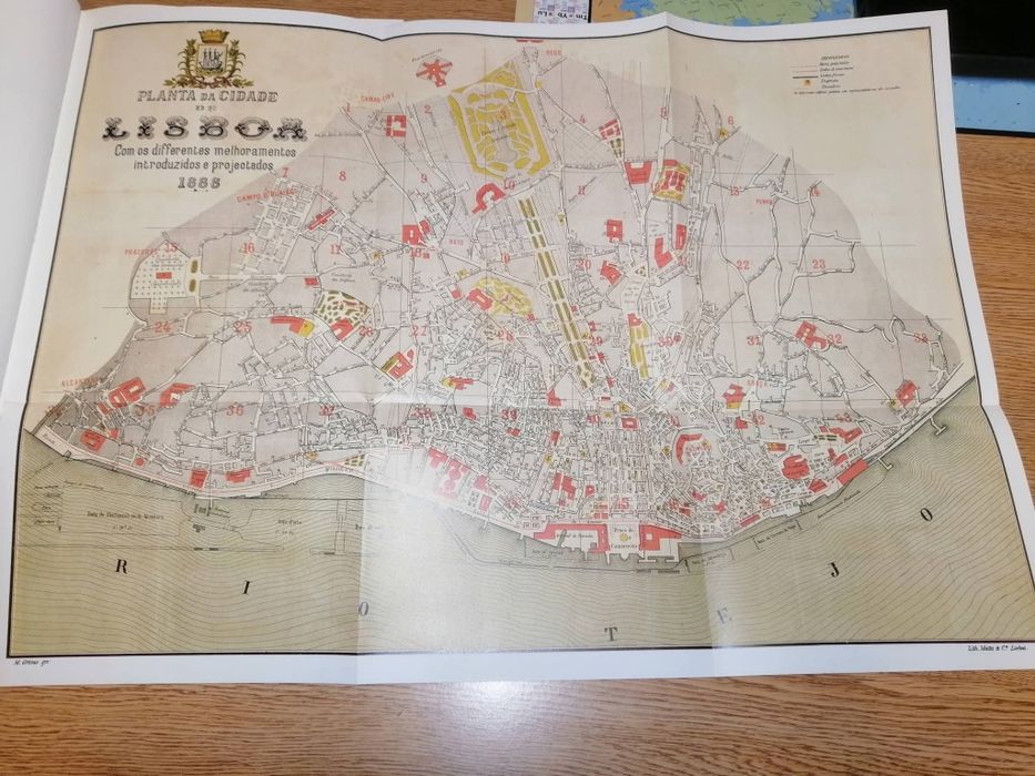 O bilhete postal ilustrado e a história urbana Lisboa