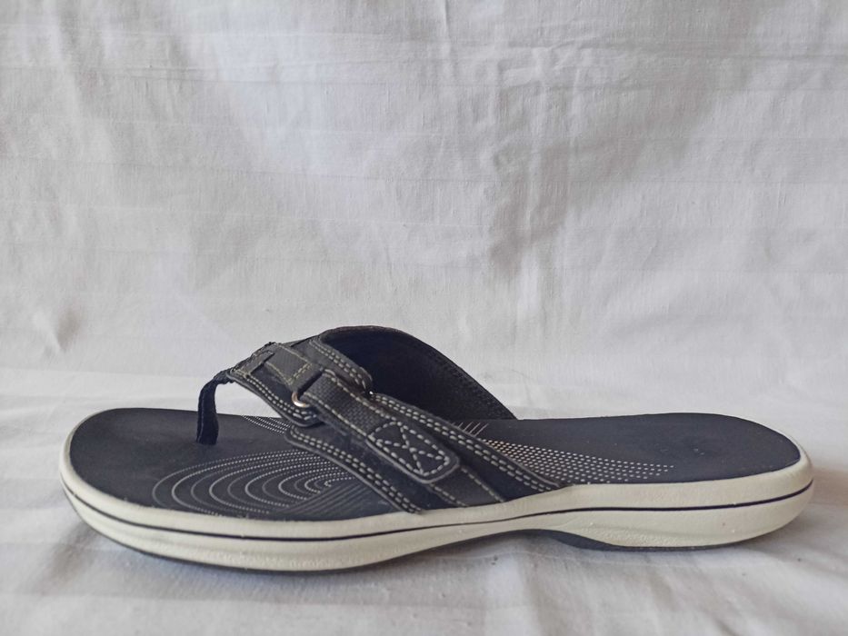 Clarks roz. 42 - dł. wkł. 27,5 cm