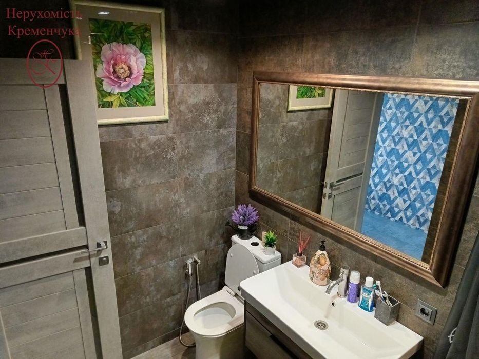 Продам/ 2х кімнатна/ Власівка