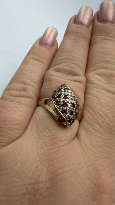 Кольцо золотое 585, вес 4,55 гр р.19 каблучка