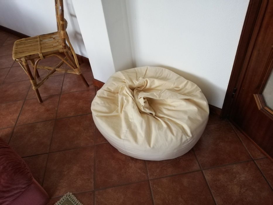 Três Sofas Puf novos