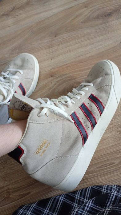 Sample butów adidas