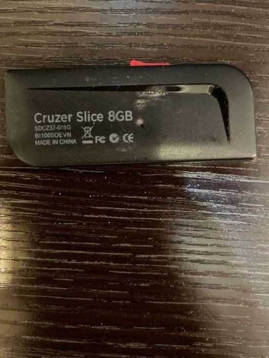 Pen USB - Sandisk Cruzer Slice - 8GB