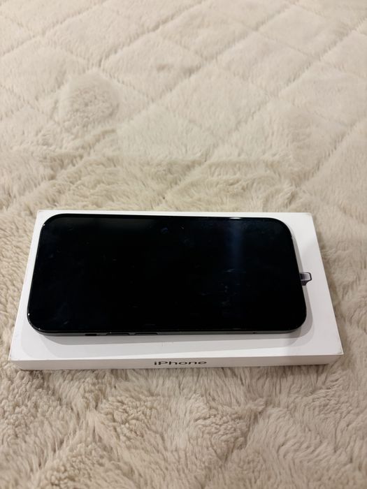 Iphone 15 - 128GB