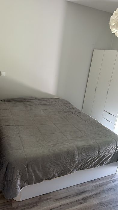 Arrenda-se quarto