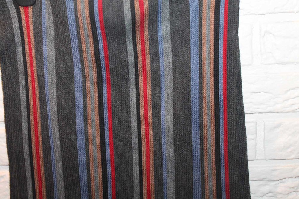 Szalik męski 
100 % Akryl