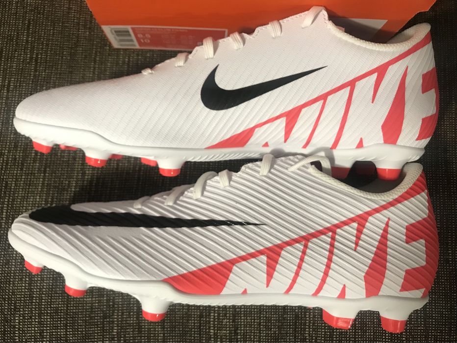 Chuteiras de futebol Nike Vapor 15 Club FG/MG
