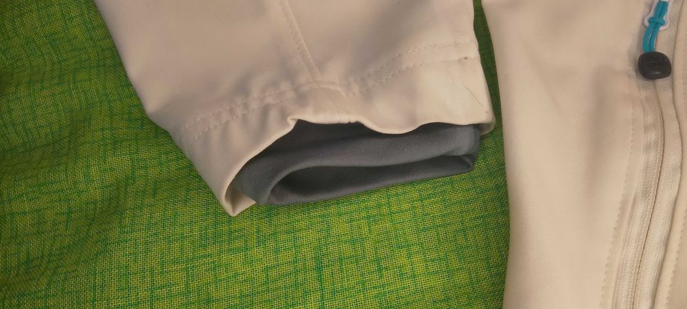 kurtka sportowa modelująca softshell 2017 of  Sweden t roz M-Women