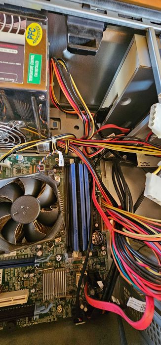 Dell Precision T1600 12GB ram, Win7pro, Intel Xeon, 2 dyski