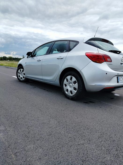 Opel Astra J 1.7