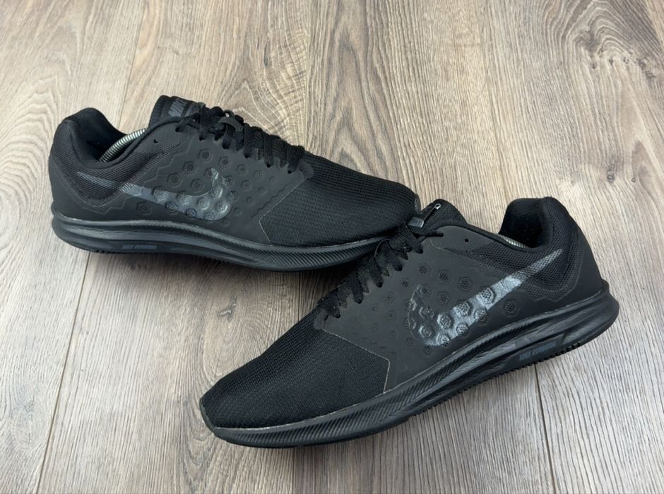 Кросівки Nike Downshifter 7 45 (29 см)