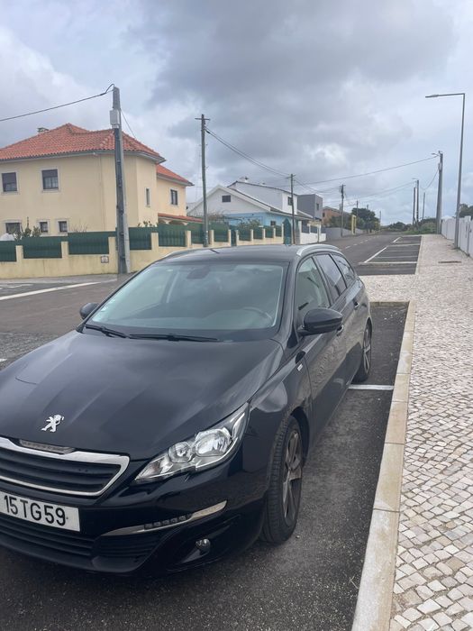 Peugeot 308 em boa forma