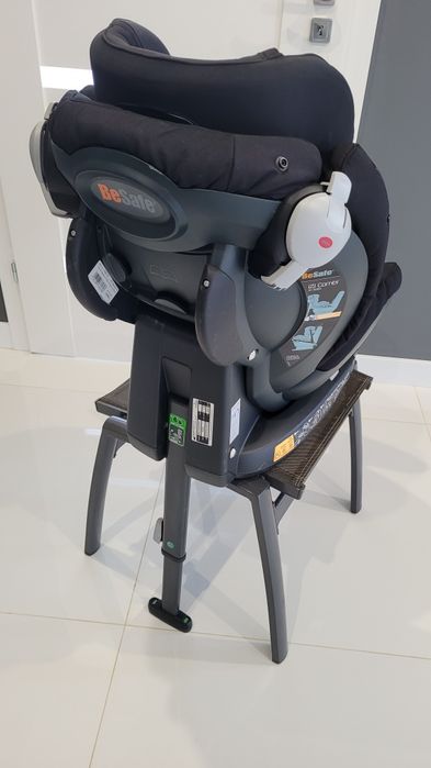 Fotelik samochodowy specjalistyczny BeSafe iZi COMBI X4 do 18 kg.