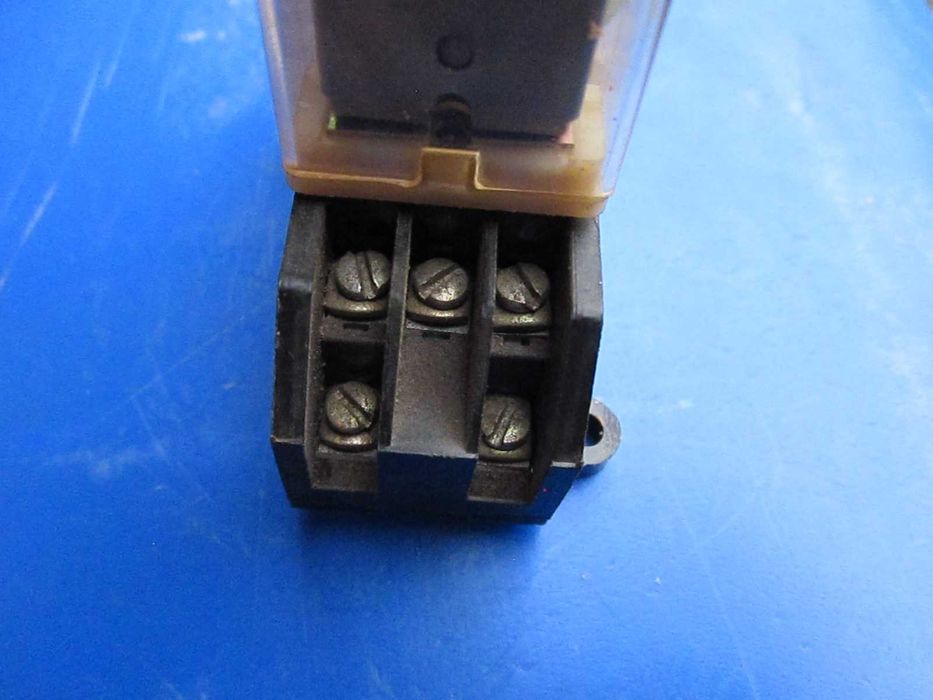 Реле проміжне електромагнітне РП21 - УХЛ4 -110 v