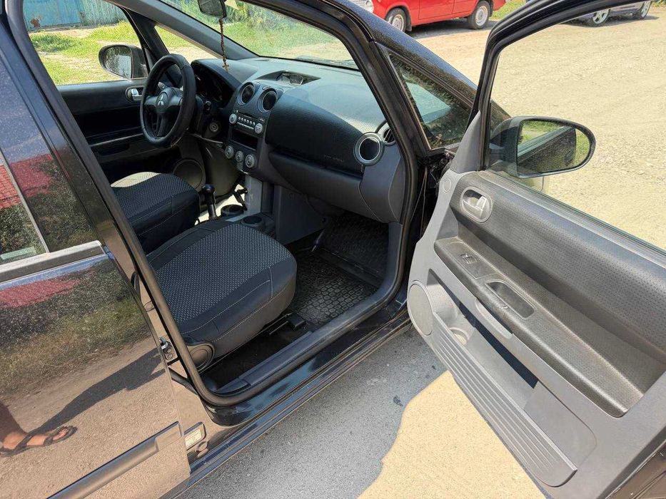 Mitsubishi Colt 2008