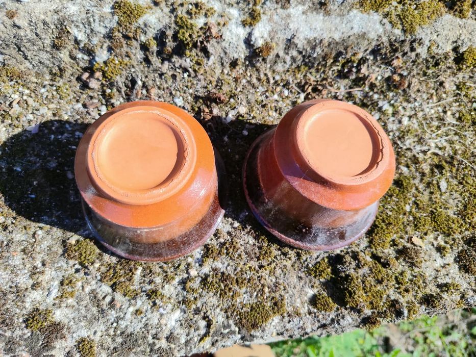 Duas peças em louça