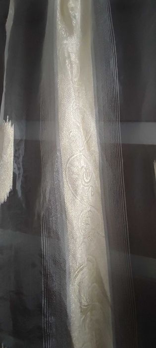 Продам гардину для комнаты Б/У